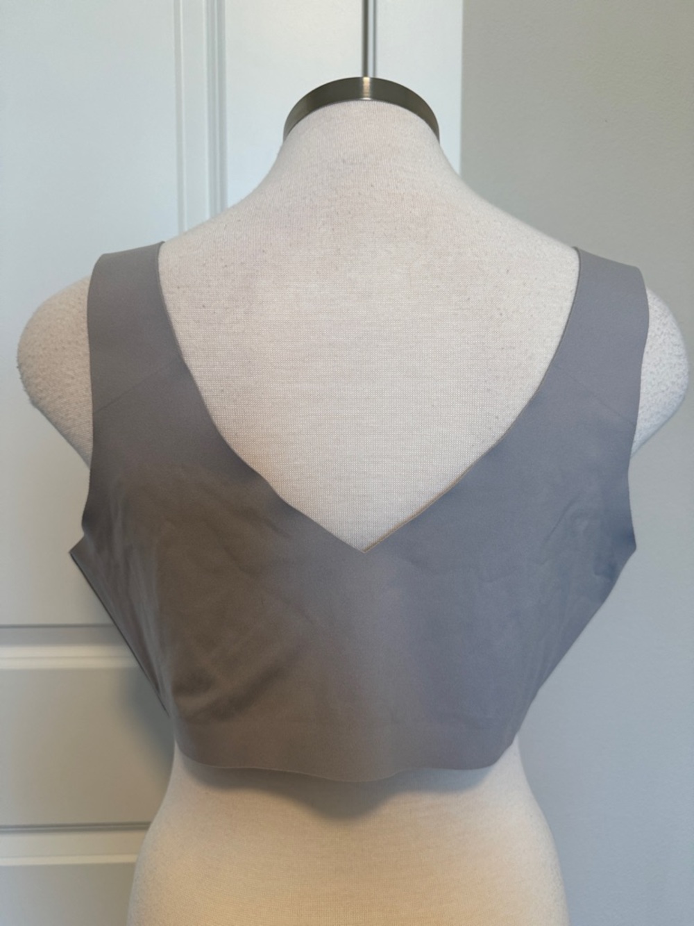 Honeylove Soft Form V-Neck Pullover Bra 1X - Picture 2 of 5